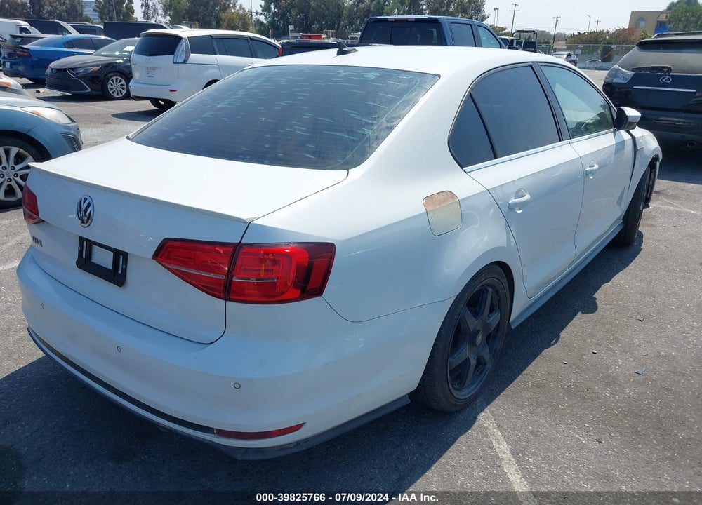 2016 VOLKSWAGEN JETTA 2.0T GLI SEL VIN: 3VW4T7AJ3GM278906