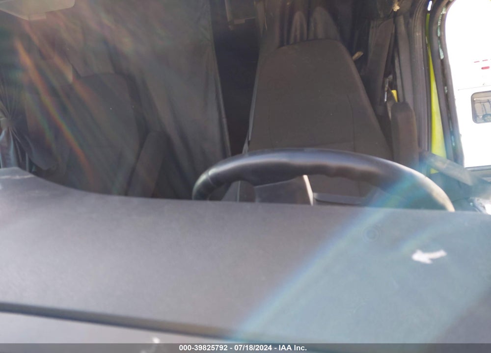 2018 FREIGHTLINER NEW CASCADIA 126 VIN: 3AKJHHDR0JSJL1091
