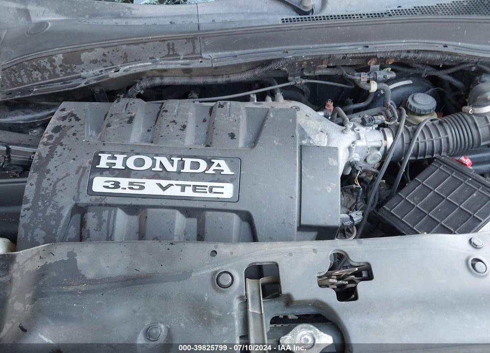 2005 HONDA PILOT EX-L VIN: 2HKYF18565H508863
