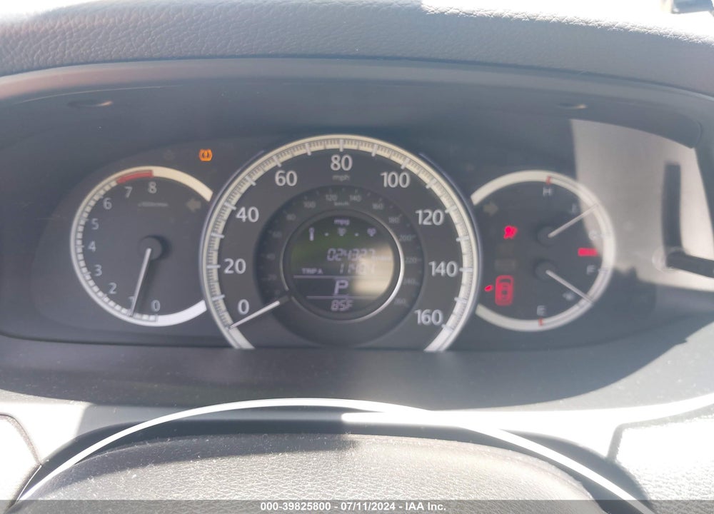 2015 HONDA ACCORD LX VIN: 1HGCR2F36FA251500