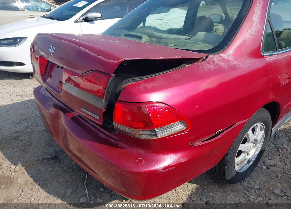 2002 HONDA ACCORD 2.3 EX/2.3 SE VIN: 1HGCG66872A053575