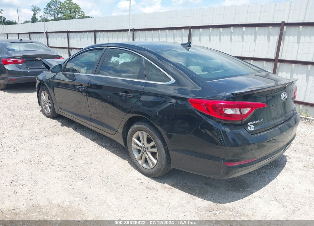2017 HYUNDAI SONATA VIN: 5NPE24AF5HH547130