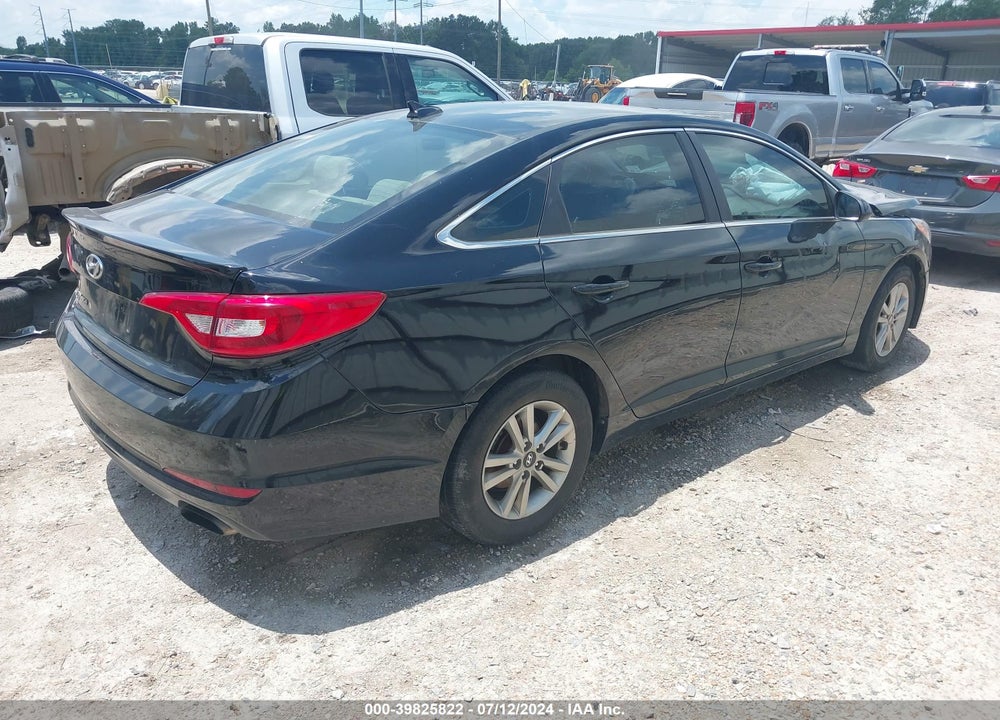 2017 HYUNDAI SONATA VIN: 5NPE24AF5HH547130