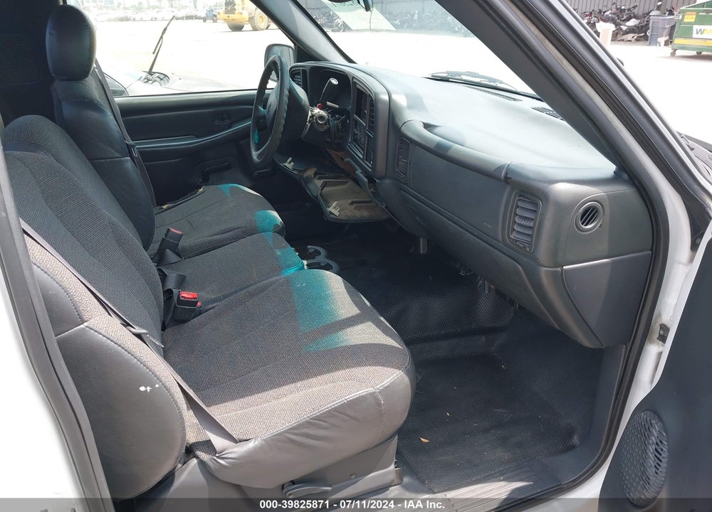 2002 CHEVROLET SILVERADO 1500 COMMERCIAL VIN: 1GCEC14X22Z216991