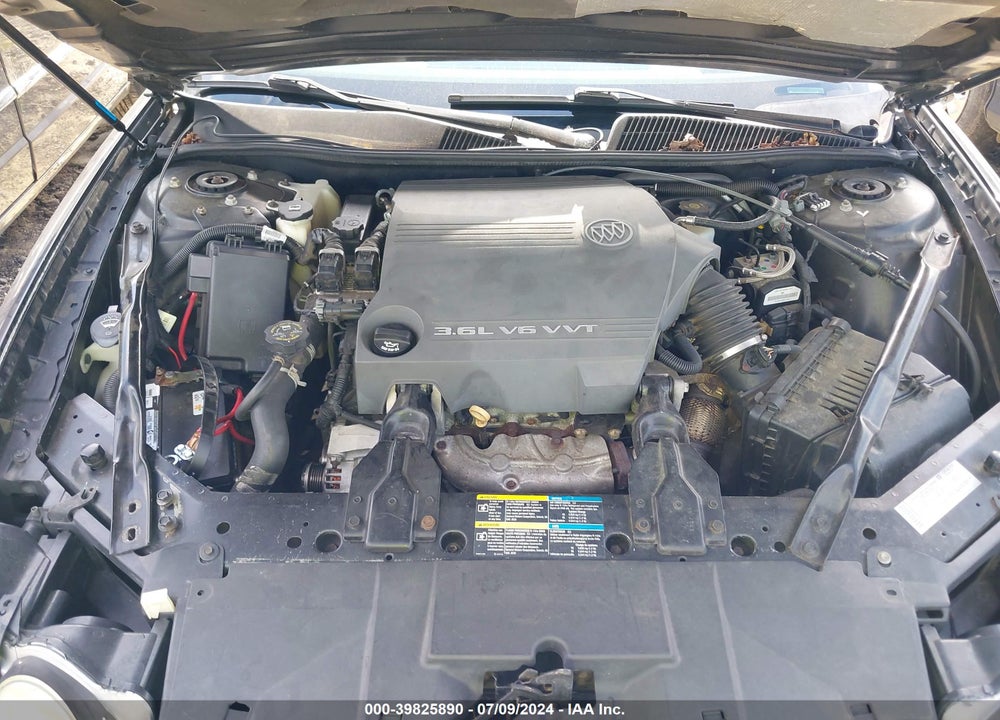 2007 BUICK LACROSSE CXS VIN: 2G4WE587171195658