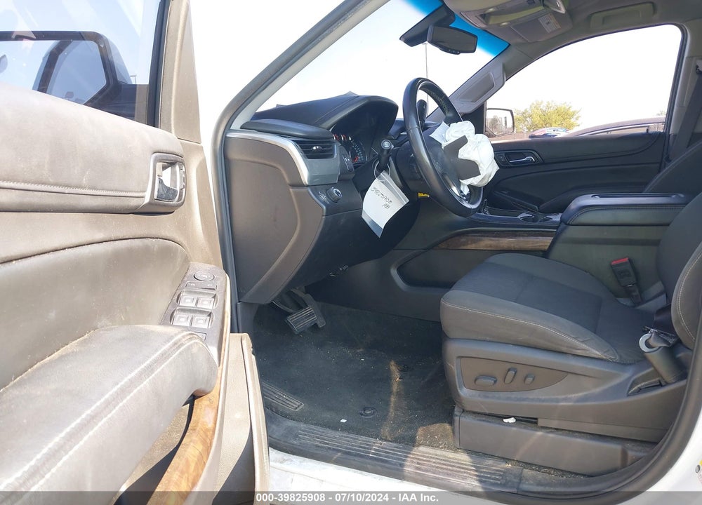 2015 CHEVROLET TAHOE LS VIN: 1GNSCAKC3FR115281