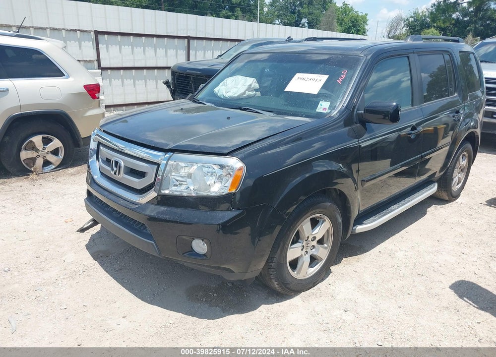 2011 HONDA PILOT VIN: 5FNYF3H52BB040510