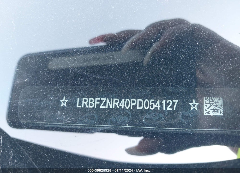2023 BUICK ENVISION ESSENCE FWD VIN: LRBFZNR40PD054127