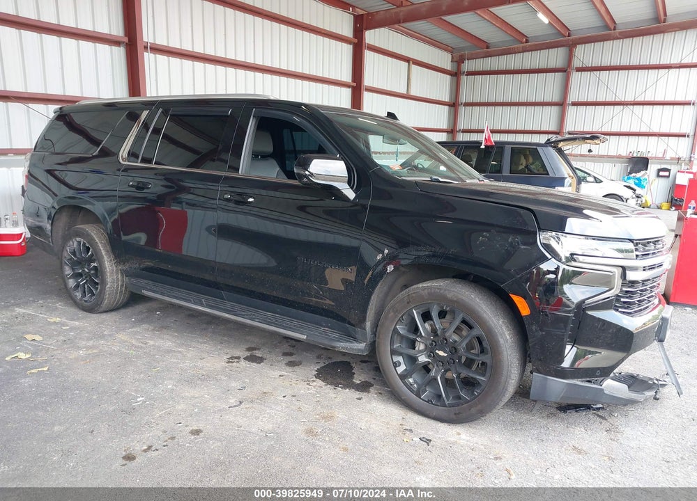 2022 CHEVROLET SUBURBAN 4WD LT VIN: 1GNSKCKD2NR348977