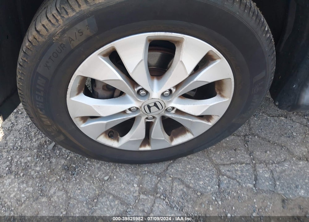 2012 HONDA CR-V EX-L VIN: 2HKRM4H78CH602527