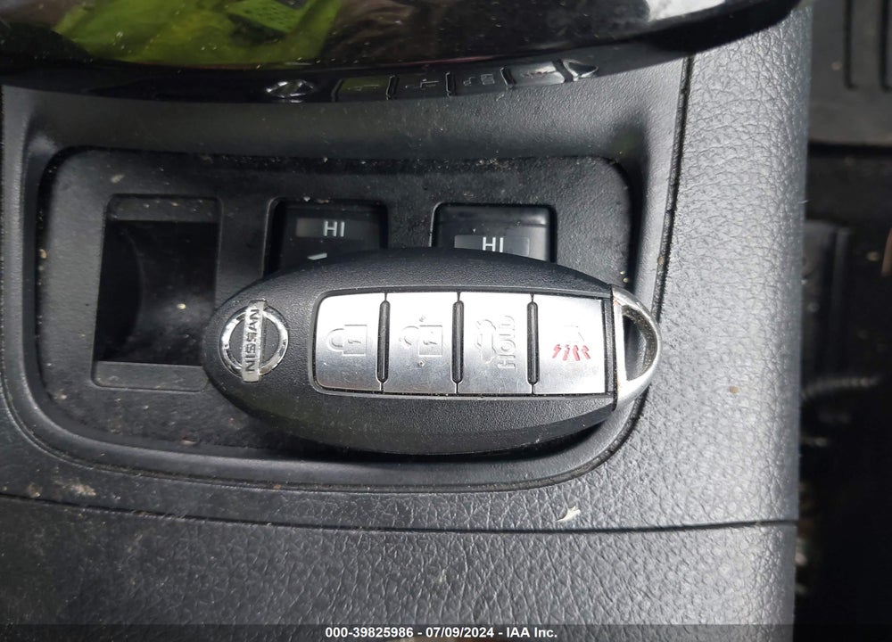 2016 NISSAN SENTRA SL VIN: 3N1AB7AP4GY237094