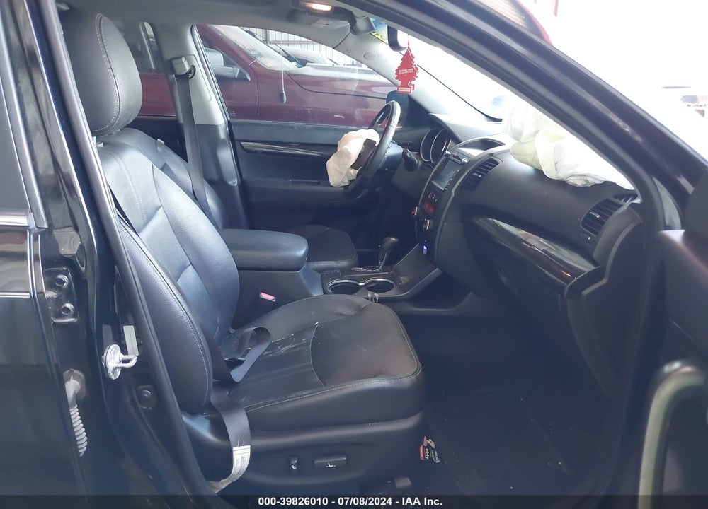 2013 KIA SORENTO SX V6 VIN: 5XYKWDA24DG388333