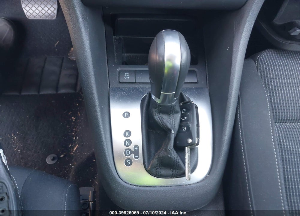 2013 VOLKSWAGEN GOLF 2.5L 2-DOOR VIN: WVWBB7AJ2DW125765