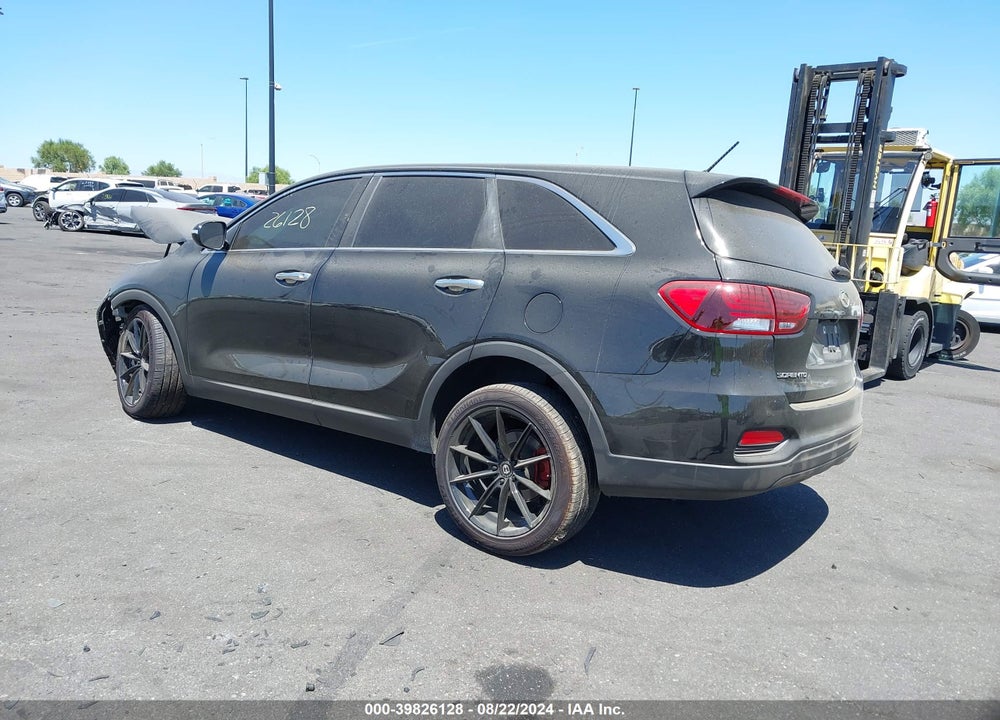 2019 KIA SORENTO 2.4L L VIN: 5XYPG4A30KG519864
