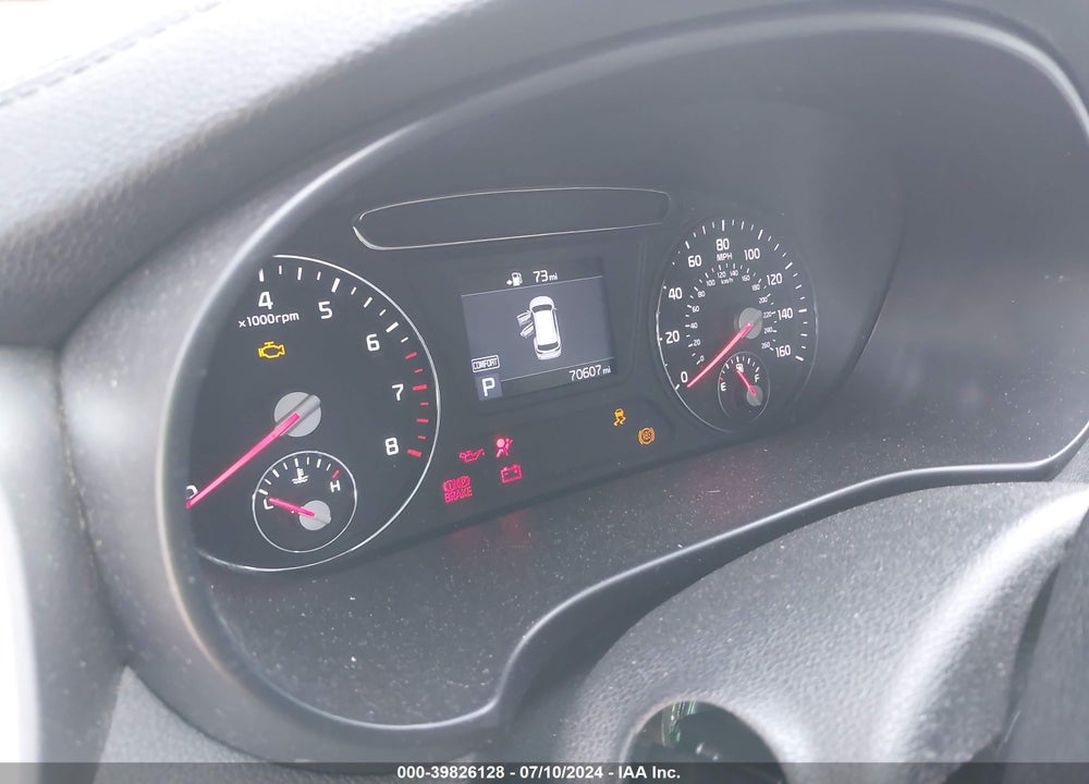 2019 KIA SORENTO 2.4L L VIN: 5XYPG4A30KG519864