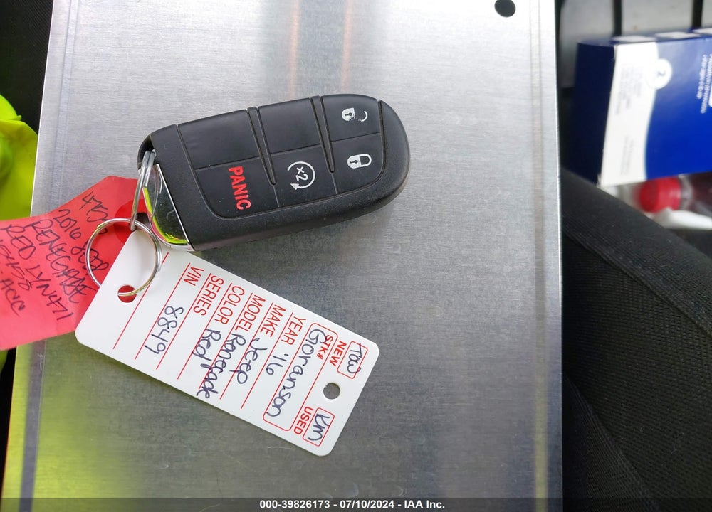 2016 JEEP RENEGADE LATITUDE VIN: ZACCJBBT7GPD15458