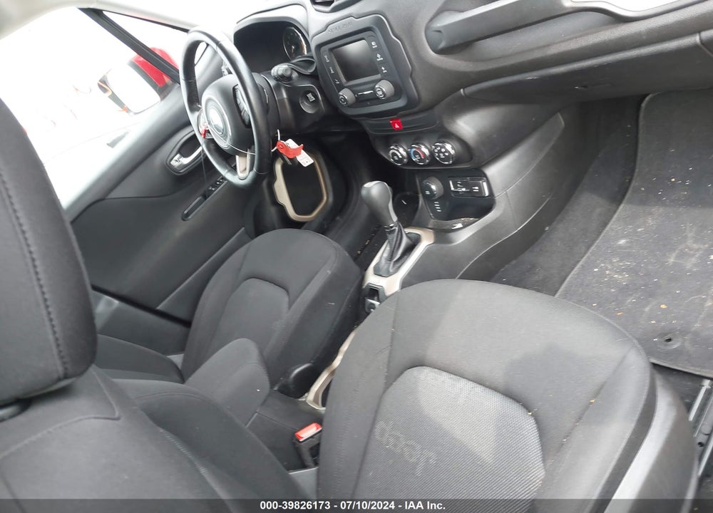 2016 JEEP RENEGADE LATITUDE VIN: ZACCJBBT7GPD15458