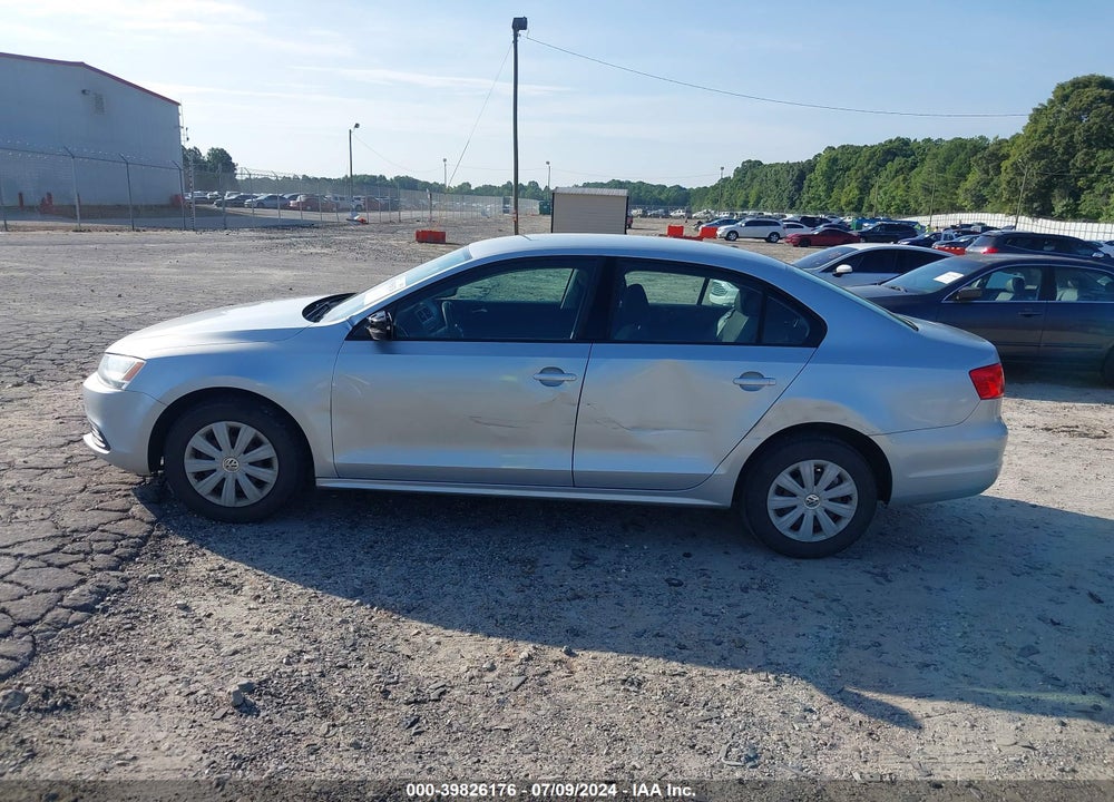 2013 VOLKSWAGEN JETTA 2.0L S VIN: 3VW2K7AJ0DM430839