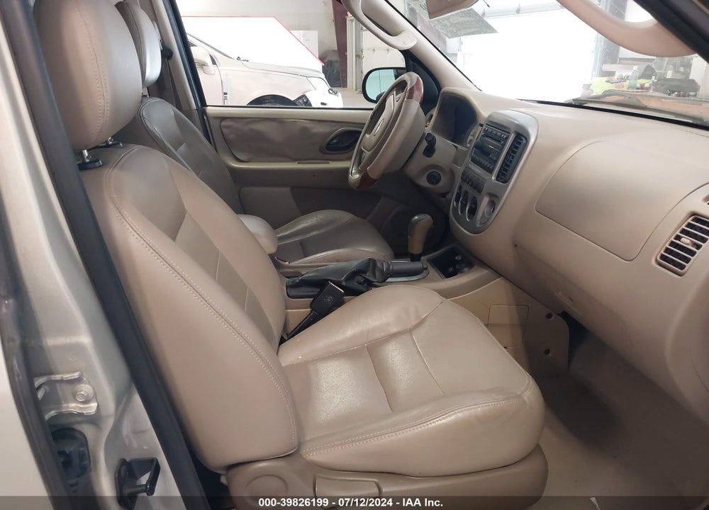 2005 FORD ESCAPE LIMITED VIN: 1FMYU94175KA45653