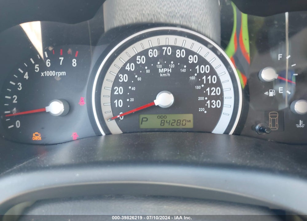 2008 HYUNDAI ENTOURAGE GLS/LIMITED VIN: KNDMC233386051737