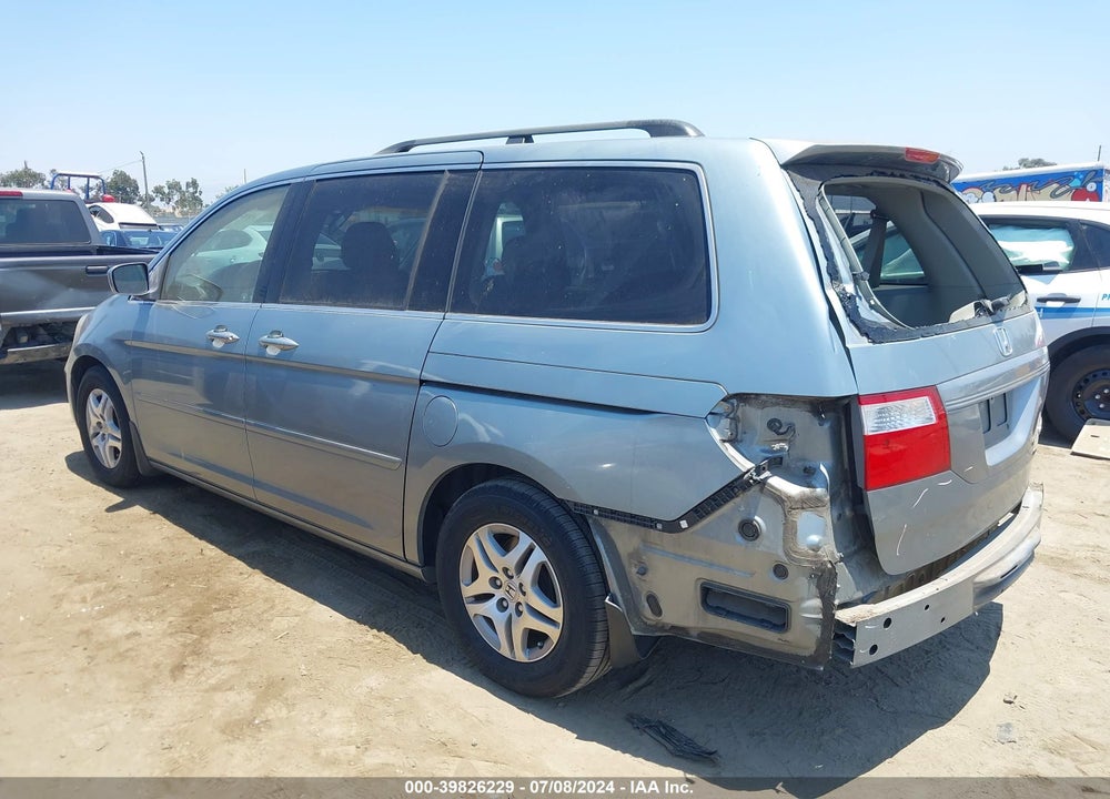 2005 HONDA ODYSSEY EX-L VIN: 5FNRL38735B041586
