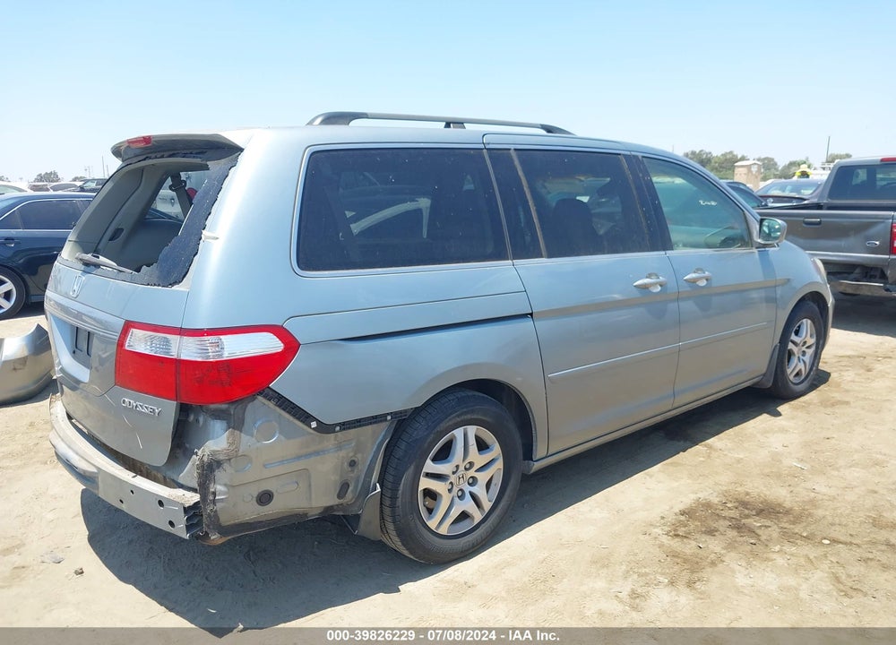 2005 HONDA ODYSSEY EX-L VIN: 5FNRL38735B041586