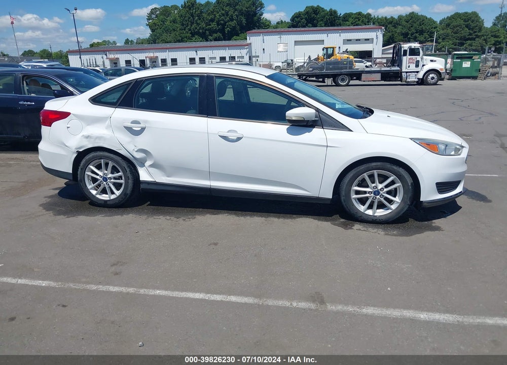 2015 FORD FOCUS SE VIN: 1FADP3F29FL201450