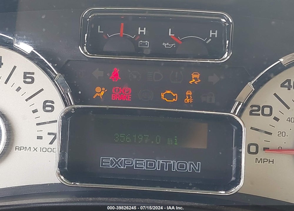 2013 FORD EXPEDITION LIMITED VIN: 1FMJU2A54DEF31401