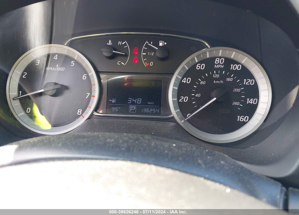 2013 NISSAN SENTRA SR VIN: 3N1AB7APXDL563636