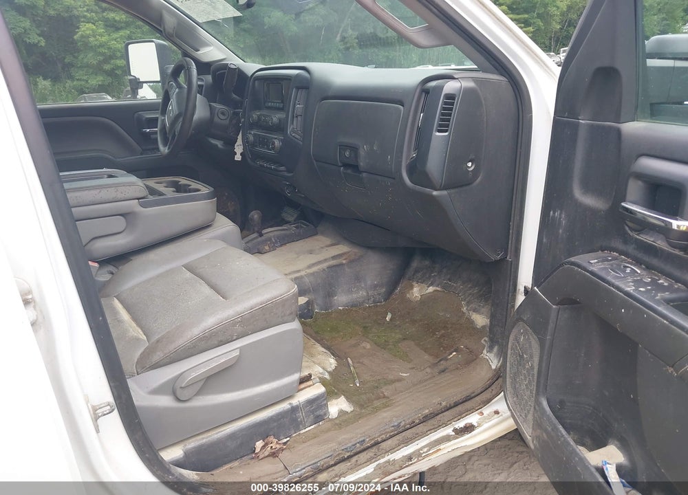 2015 GMC SIERRA 2500HD VIN: 1GD22XEG5FZ527887