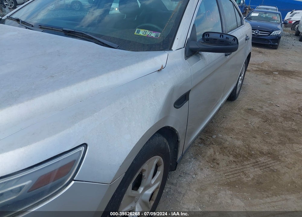 2013 FORD POLICE INTERCEPTOR VIN: 1FAHP2M82DG158210