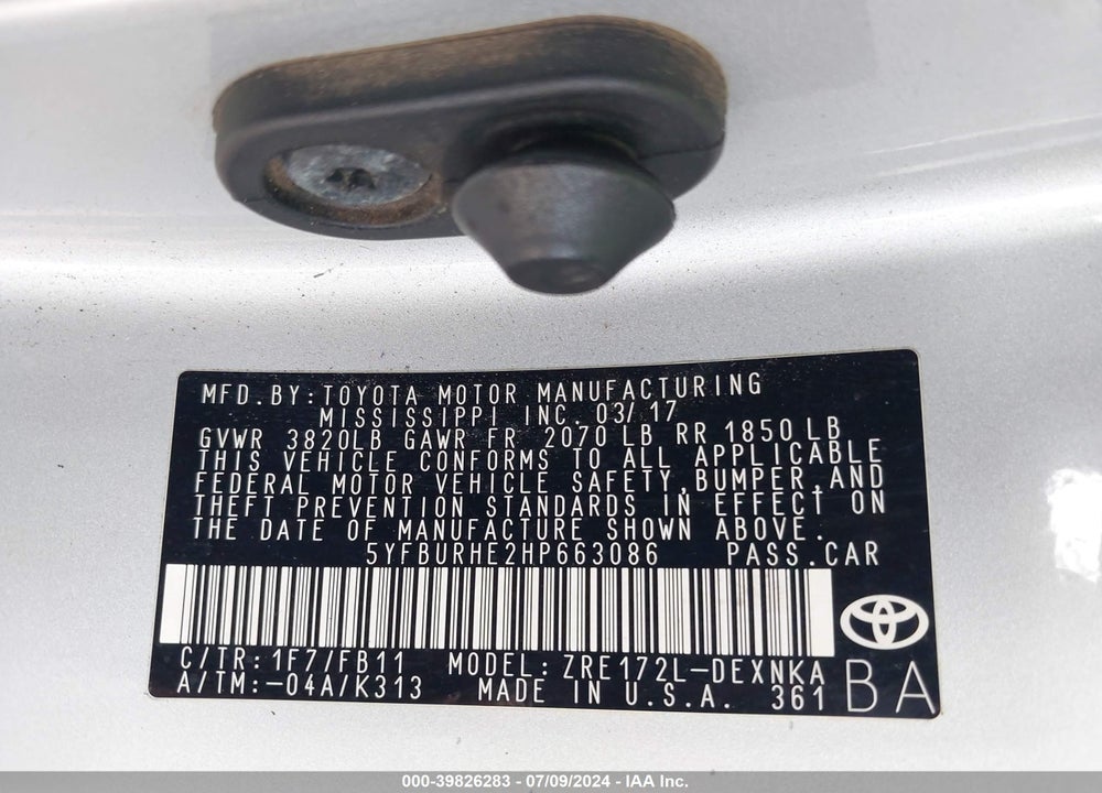 2017 TOYOTA COROLLA VIN: 5YFBURHE2HP663086