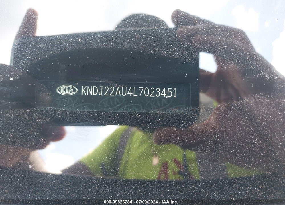2020 KIA SOUL VIN: KNDJ22AU4L7023451