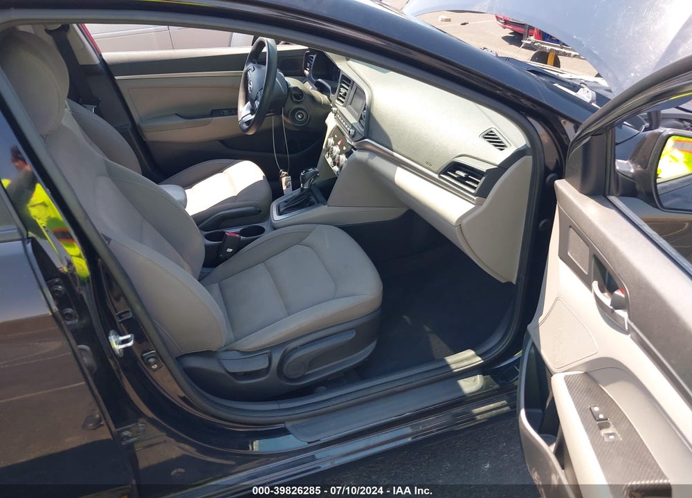 2019 HYUNDAI ELANTRA SE VIN: KMHD74LF0KU847385