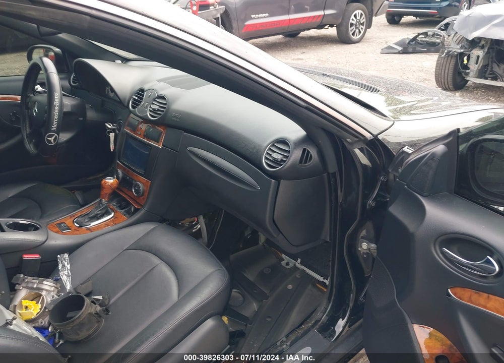 2007 MERCEDES-BENZ CLK 350 VIN: WDBTK56FX7F218405