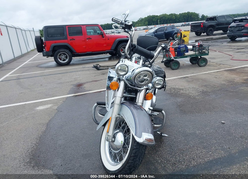 2014 HARLEY-DAVIDSON FLSTC HERITAGE SOFTAIL CLASSIC VIN: 1HD1BWV13EB013614
