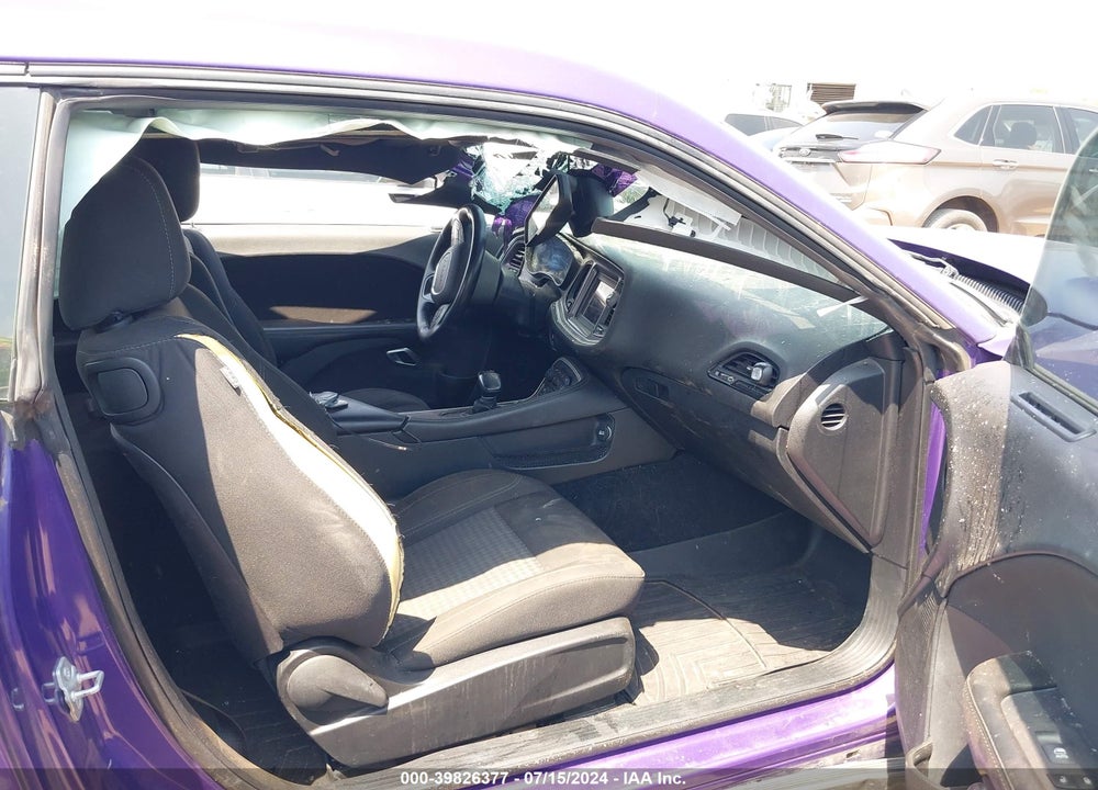 2019 DODGE CHALLENGER SXT VIN: 2C3CDZAG9KH699830