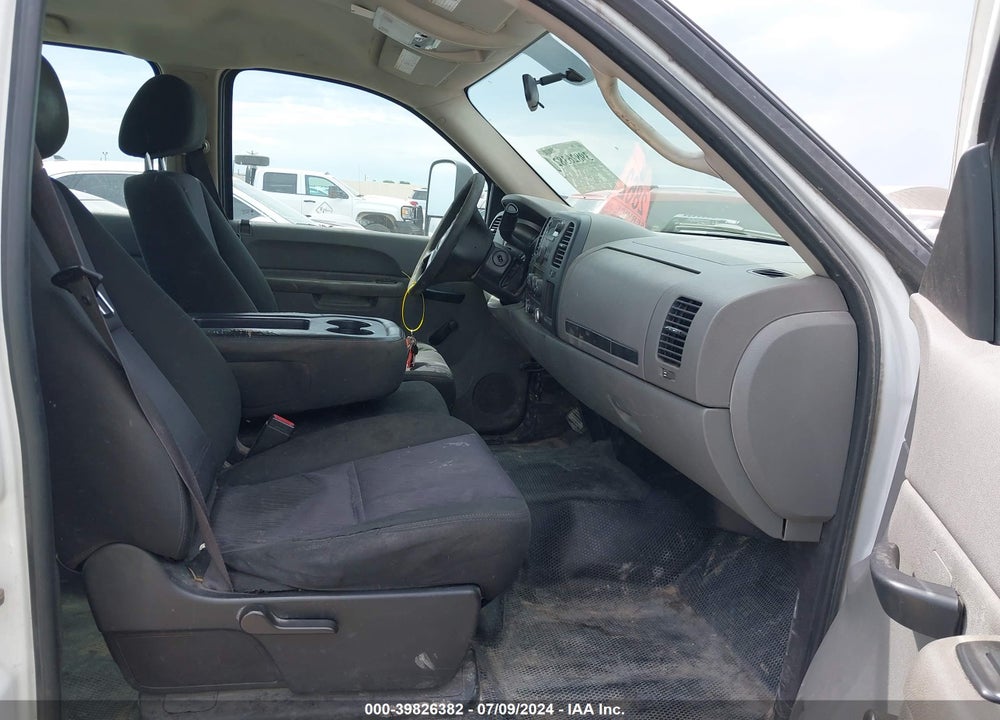 2011 CHEVROLET SILVERADO 2500HD WORK TRUCK VIN: 1GC1CVCG7BF102347