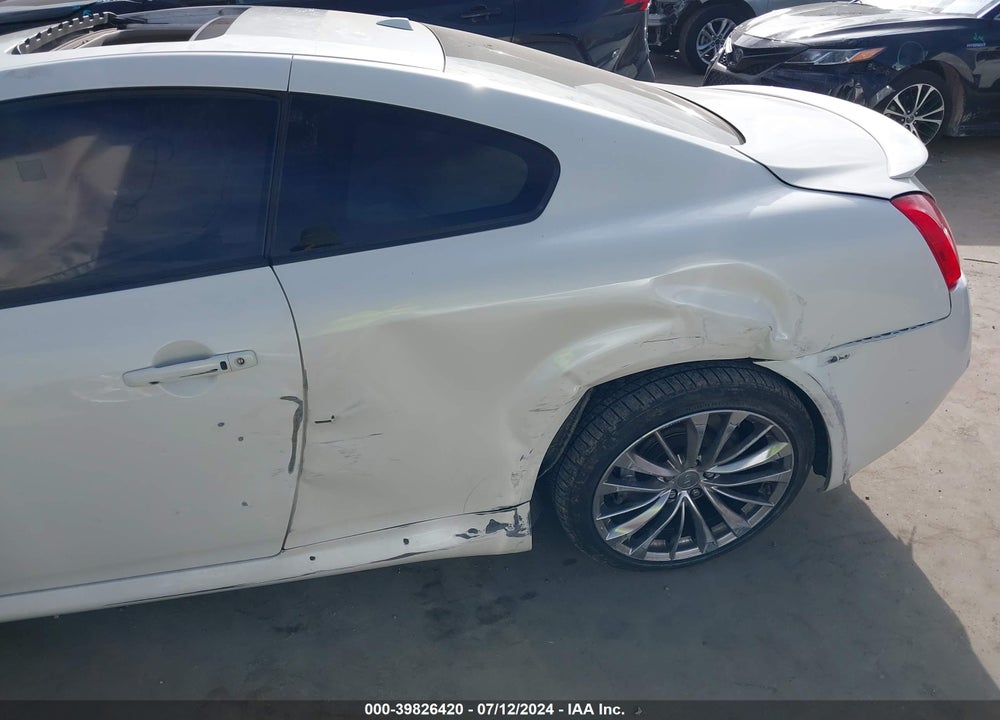 2015 INFINITI Q60 VIN: JN1CV6EL0FM890606