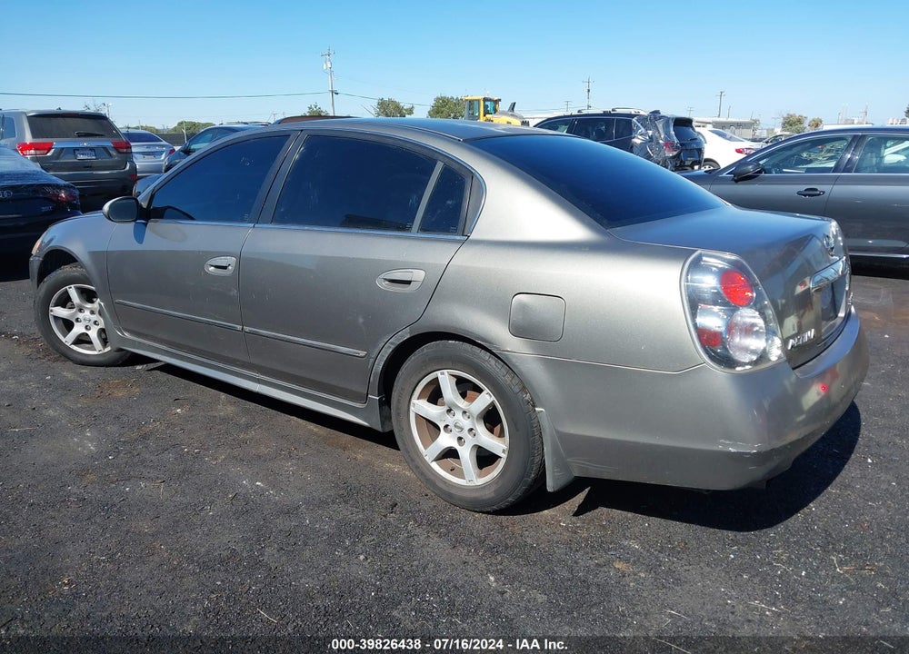 2005 NISSAN ALTIMA 3.5 SL VIN: 1N4BL11D35N918784