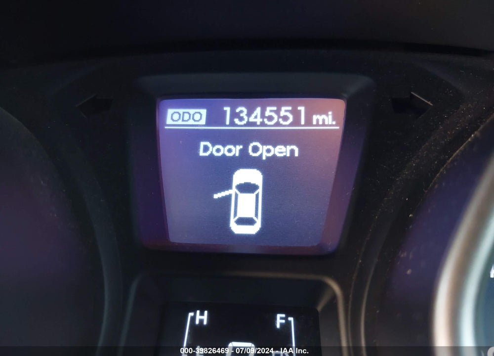 2013 HYUNDAI ELANTRA GT VIN: KMHD35LE8DU084074