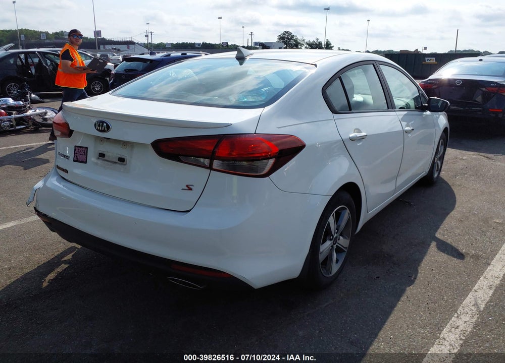 2018 KIA FORTE S VIN: 3KPFL4A77JE165766