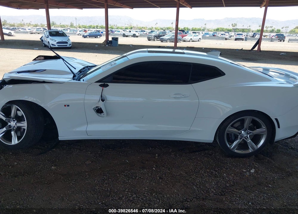 2017 CHEVROLET CAMARO 2SS VIN: 1G1FH1R79H0147902