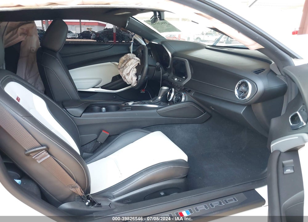 2017 CHEVROLET CAMARO 2SS VIN: 1G1FH1R79H0147902