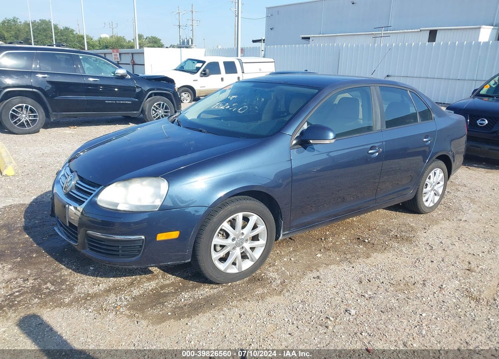 2010 VOLKSWAGEN JETTA LIMITED EDITION VIN: 3VWAX7AJ3AM093012