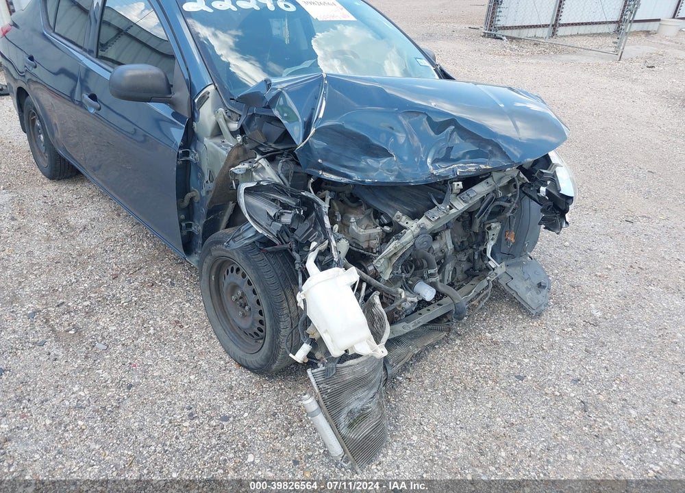 2015 NISSAN VERSA 1.6 S+ VIN: 3N1CN7APXFL840997