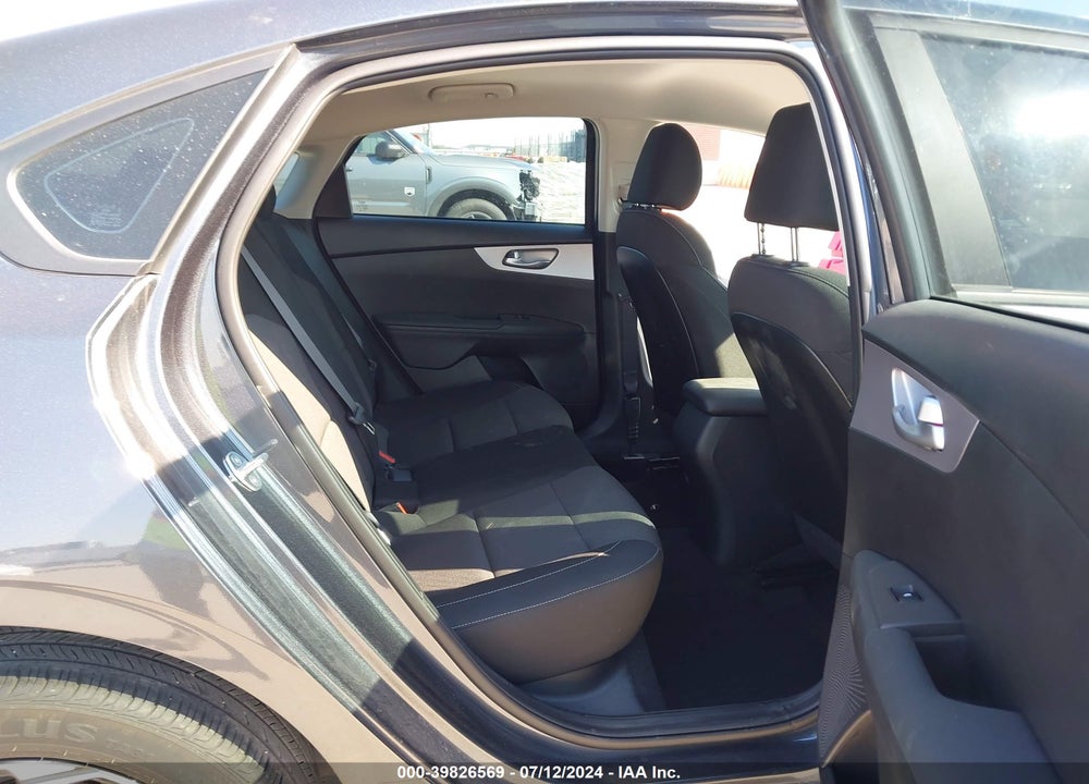 2023 KIA FORTE VIN: 3KPF24AD1PE667836