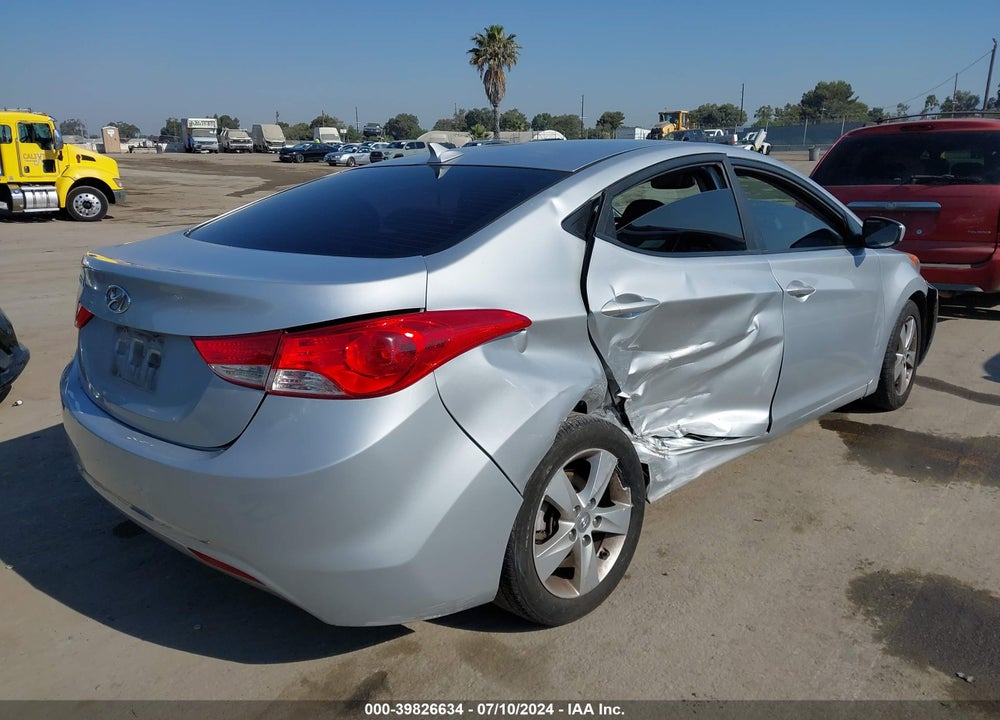 2013 HYUNDAI ELANTRA GLS VIN: 5NPDH4AE6DH276879