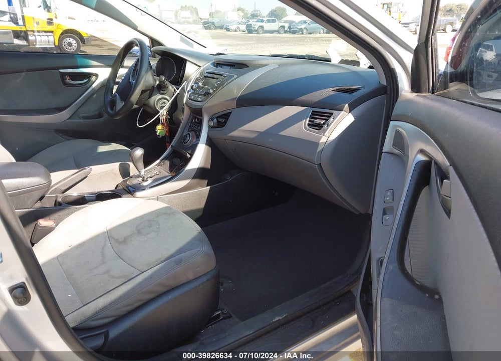 2013 HYUNDAI ELANTRA GLS VIN: 5NPDH4AE6DH276879