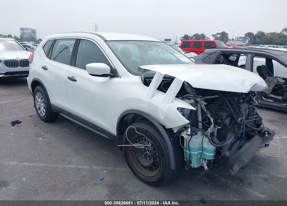 2018 NISSAN ROGUE S VIN: KNMAT2MV9JP553607
